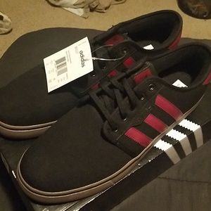 Adidas Seeley